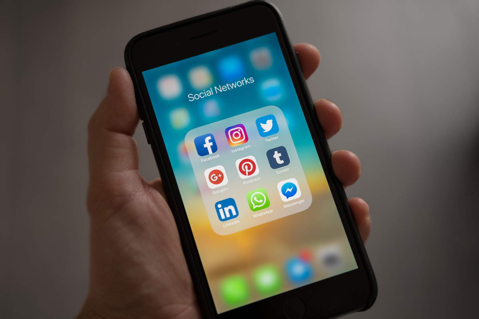 An Essential Guide to Social Media Marketing 101
